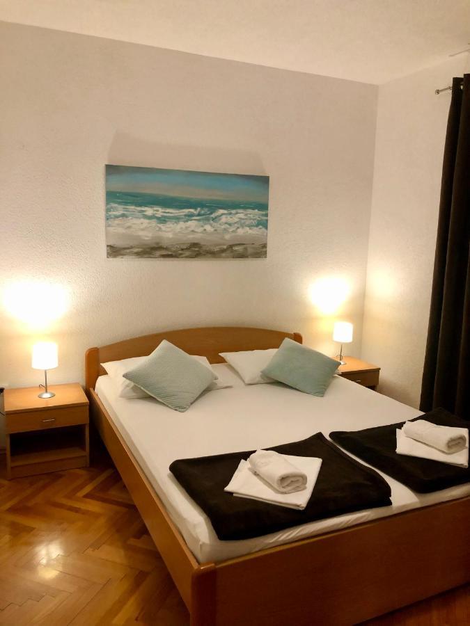 Hotel B&B Chamberlain Milna  Kültér fotó