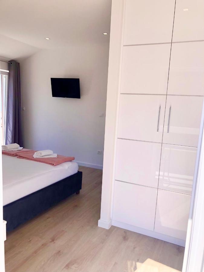 Hotel B&B Chamberlain Milna  Kültér fotó