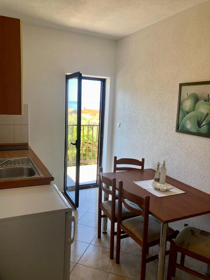 Hotel B&B Chamberlain Milna  Kültér fotó