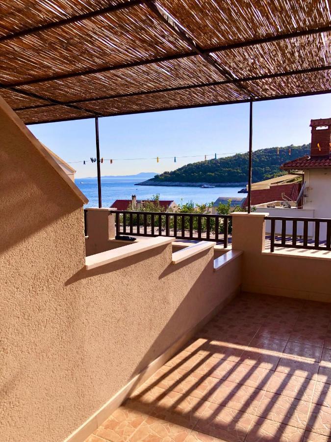 Hotel B&B Chamberlain Milna  Kültér fotó