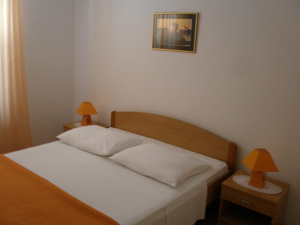 Hotel B&B Chamberlain Milna  Szoba fotó